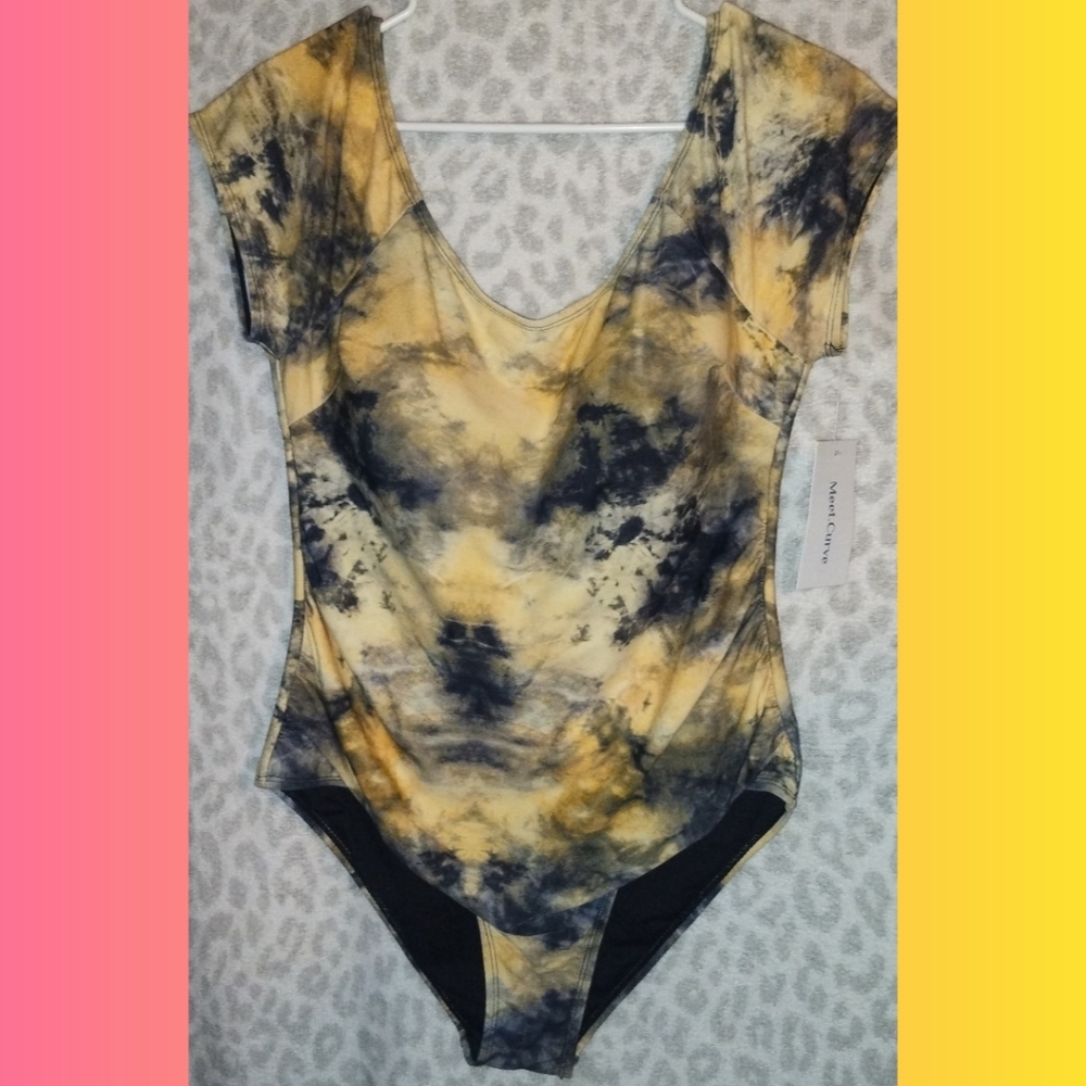 NWT Meet Curve Tie Dye Swimsuit